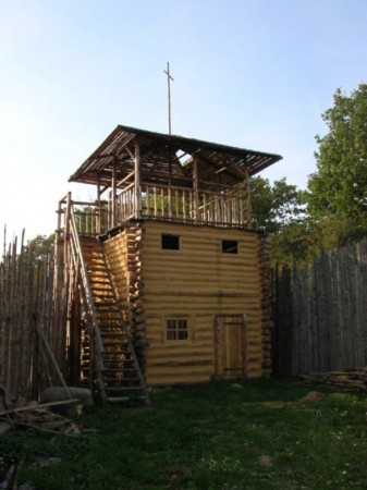 STRÁŽNÍ VĚŽ